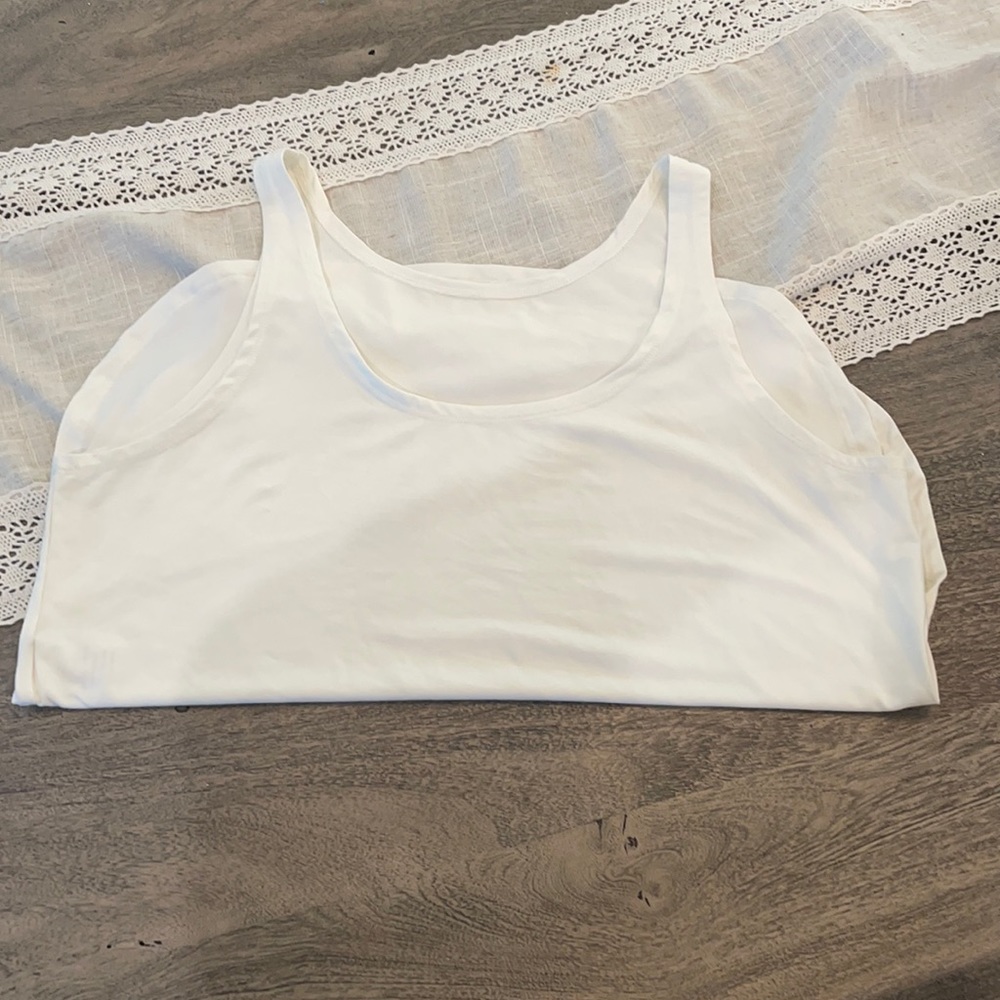 Born Primitive tank